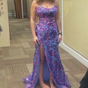 Prom dress.Never worn.Just tried on in store.In great condition.Got it for $750.